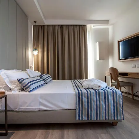 Aqua Boutique Bed & Breakfast *